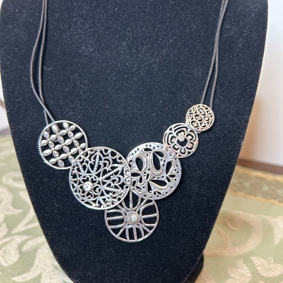 Silpada Filigree Art Necklace - Picture 2 of 4